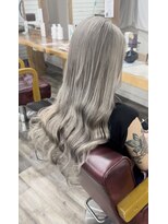 ココテラス(coco terrace)&nbsp;ブリーチ/ケアブリーチ/シルバーカラー/ハイトーン