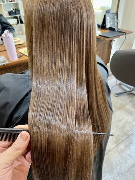 タックバイハレ たまプラーザ(takk by Hale) [takk]髪質改善縮毛矯正/チェリーブラウン/ホワイトグレージュ