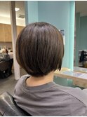 ショートボブ