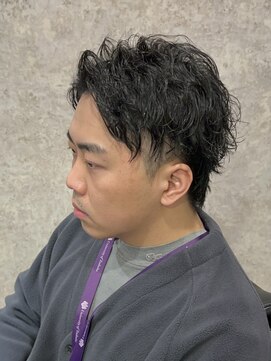 キタセンジュバーバー バイ ティーズ(KITASENJU BARBER by T's) マレットヘア　ツーブロック　ツイストスパイラル