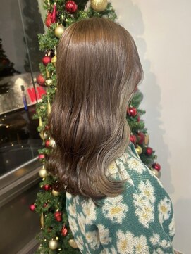 ラヴィズム(LUVISM) 顔周りレイヤー/ダブルカラー/髪質改善/ケアブリーチ万代新潟駅