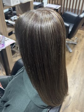 ハピネス クローバー 八木店(Happiness CLOVER) 大人の美しいグレイヘア脱白髪染め30代40代50代60代