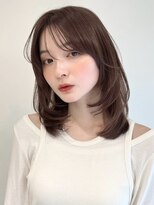 ローネス(LONESS)&nbsp;ワンカールでふわっとミディアムレイヤーと透明感ベージュ