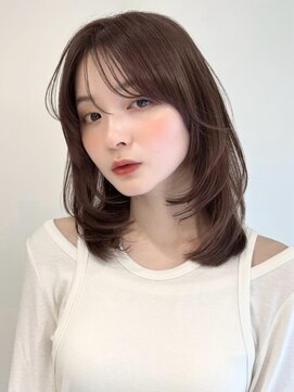 ローネス(LONESS) ワンカールでふわっとミディアムレイヤーと透明感ベージュ