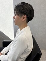 リオールバイニアウ(RE:ALL by Niau) MEN’S HAIR/サーフカール/刈り上げセンターパート/群馬/太田