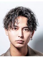 アストラ(ASTRA)&nbsp;MEN’S HAIR/サーフカール/刈り上げセンターパート