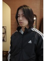 エディ(Edy)&nbsp;メンズセンターパート韓国ヘア眉毛カット岡山