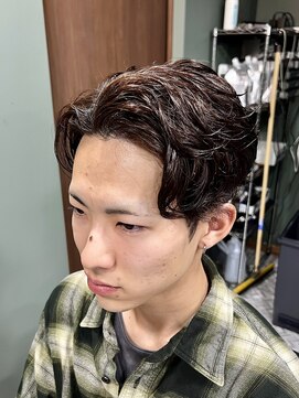 スタンドバーバー 柏(STAND BARBER) 刈り上げセンターパート/波巻きツイストスパイラル/柏/柏駅