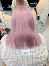 ハイトーンやカラーを続けたいけれどパサつきが気になります。髪を綺麗に保つ方法はありますか？ 