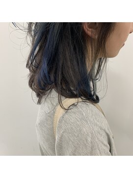 キー(kii) インナーカラー 寒色 ブリーチカラー 福岡 天神 今泉 薬院