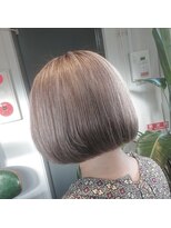 フィゼル 福島店(fizelle)&nbsp;ミルクティーボブ　中村雄蔵