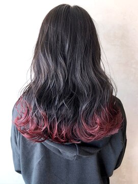 アイティー バイ アルバム 中野店(IT by ALBUM) 袖カラーレッドロング_ウェーブパーマフォギーベージュ_ba281093