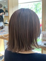 ヘアースペース アモール(Hair Space Amor) ベージュカラー×伸ばしかけボブ