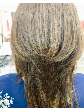 ビューティーアリス(Beauty Alice) ウルフカット