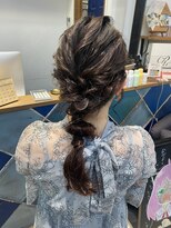 ロア 福岡天神本店(LORE)&nbsp;編みおろしアレンジ