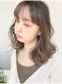 大人可愛いミディアムヘア 艶カラー