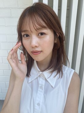 ガーランド (Garland) 大人かわいい小顔顔まわりカット/シースルー前髪/ピンクベージュ