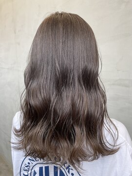 ジーナ 池袋(Zina) ミルクティーベージュ/ブリーチなしダブルカラー