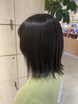 アドラーブル 万代店 (adorable)&nbsp;大人可愛いカーキベージュブラウン切りっぱなしボブ