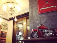 ラグジュアリーバーバーカミング 入間店(Luxury BARBER Kaming)の雰囲気（店内紹介）