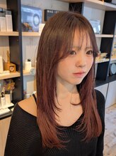 ローリーポーリークラウン(Roly Poly Clown) 大人レイヤーカット