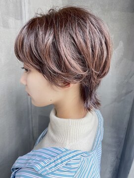 ローリー(Rowlly) ＃ふんわりボリュームパーマ＃ウルフ風＃ショート