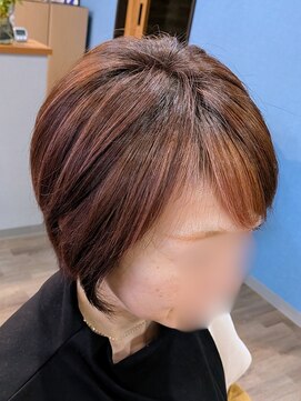 ルオム(LUOMU) 白髪ぼかしハイライト×ショート【前髪フレーミングカラー】