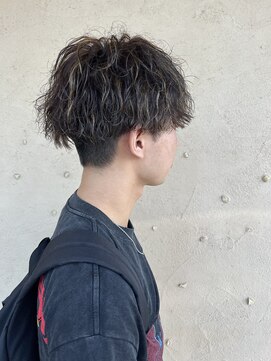 ピケ(pique) ハイライト/ツイストスパイラル/メンズカット/パーマ/20代/30代