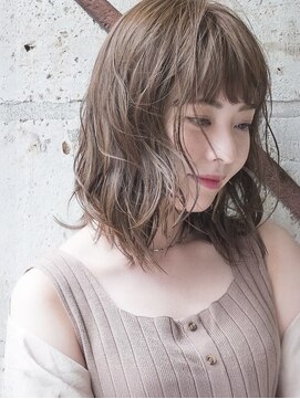 シロ(SiLO) ゆるふわミディアム×まろやかベージュ