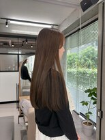 アヴェル 自由が丘(Avelle) 艶髪ストレート ナチュラルブラウンロング