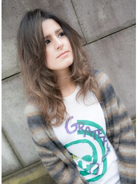 ヘアー ロゼッタ ギンザ(Hair rosetta GINZA) Lana del rey風ミディ【HAIR rosettar 銀座】