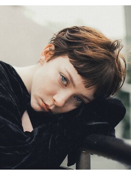 ビビト(bibito) bibito マニッシュショート伸ばしかけフレンチボブ