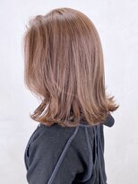 アイティーバイアルバム 八王子店(IT by ALBUM)&nbsp;ベージュミディ_かきあげロングマロンベージュ_ba323451