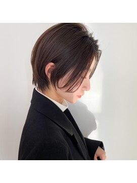 フェイス 大船(FACE) 大人かわいい黒髪前下がりショート20代30代40代/西原晃