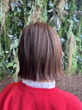 ノーブルヘアー(NOBLE HAIR) ミニボブ