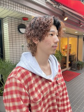 ウェルネス(Wellness) スキンフェードツイストスパイラルツーブロックマッシュ70