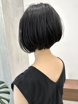 ノーマン(norman) 大人の透けボブ