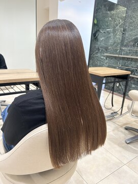 ヴィヴカウンター(VIVE counter) 艶髪ロングヘア