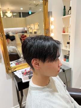 コワファースト  させぼ五番街店(COIFF1RST) センターパート☆