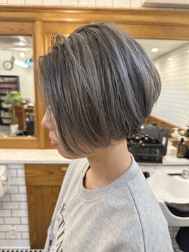 リフル 八王子(RIFULL) ハイライト レイヤー ショートヘア ボブ くびれレイヤー