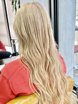 ココ 西葛西南口店(COコ)&nbsp;外国人風ホワイトブロンドカラー|西葛西|ブリーチ|ダブルカラー