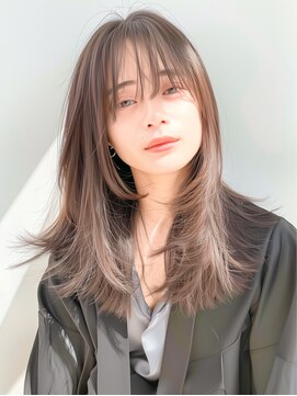 ラベスト キョウト(LOVEST) ミディアムレイヤー/アッシュベージュ/シースルーバング/ウルフ