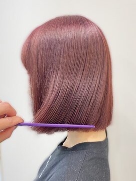 ジゼル 前橋(Giselle) 大人可愛いピンクアッシュストレートボブ