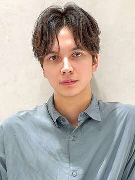 ヨリ サッポロ 札幌大通(yori SAPPORO) ニュアンスパーマ/センターパート/韓国マッシュ/ダークアッシュ