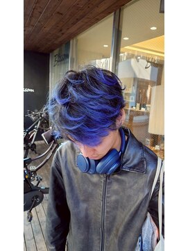 ブロッサム ひばりヶ丘(Blossom) ショートアッシュブラックツートンカラーブルーバイオレット