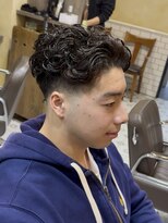 グルーマーズトウキョウ(GROOMER/S TOKYO)&nbsp;men's/メンズ/リバースセンターパート/サーフカール/神保町/眉毛