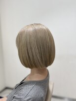 ソーホー SOHO 彦根店&nbsp;ブリーチ×ミルクティーアッシュ