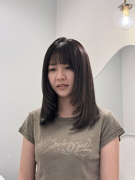 ウタリ(utari) ダークブラウンでつくる柔らかレイヤー