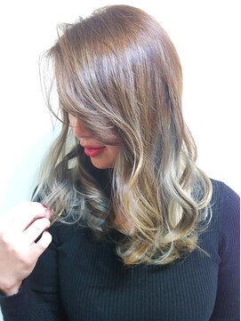 コンパス(COMPASS) デザイングラデーションカラー