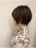 大人かわいいふんわり耳掛けショートボブ《鶴見　美容室　warm》